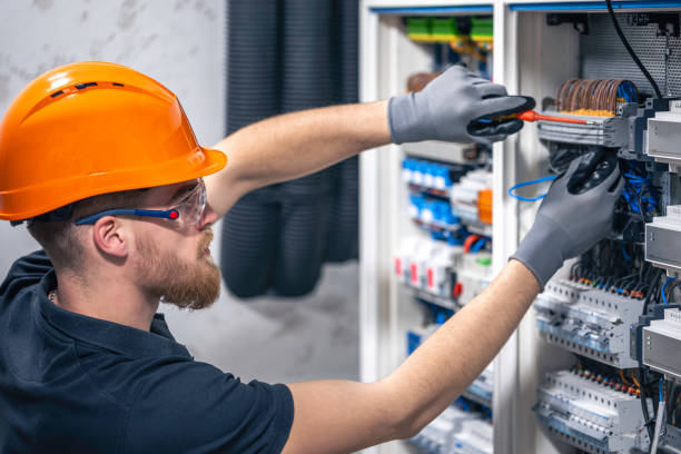 Best Affordable Electrician  in East Dubuque, IL